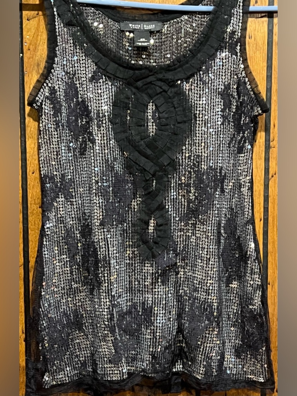 White House Black Market Black Sequin Camisole size XS - Picture 3 of 6